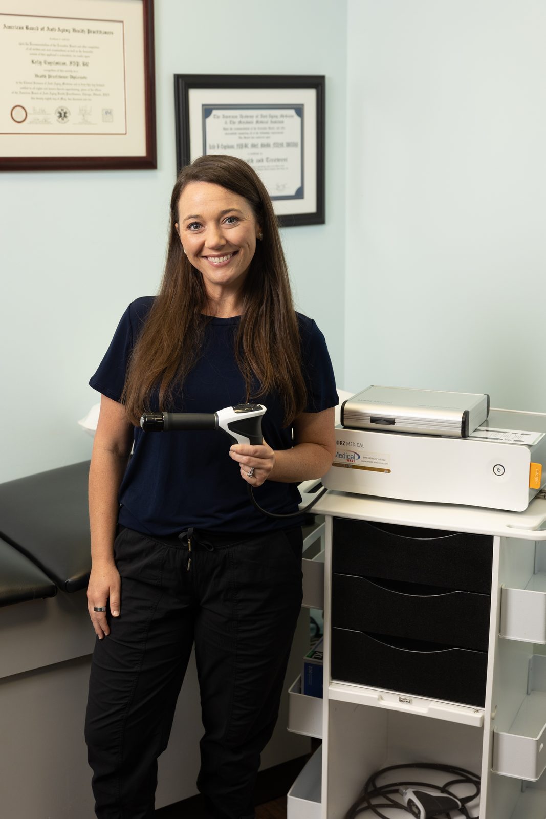 A trained EWL provider with the GAINSWave device at the Ridgeland clinic